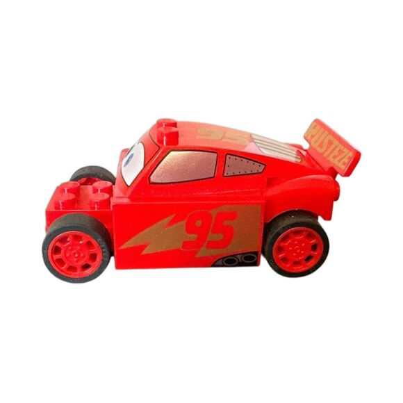 Lego Crs011 Lightning McQueen Red 'RUSTEZE Disney Cars Parts & Pieces - Picture 1 of 5